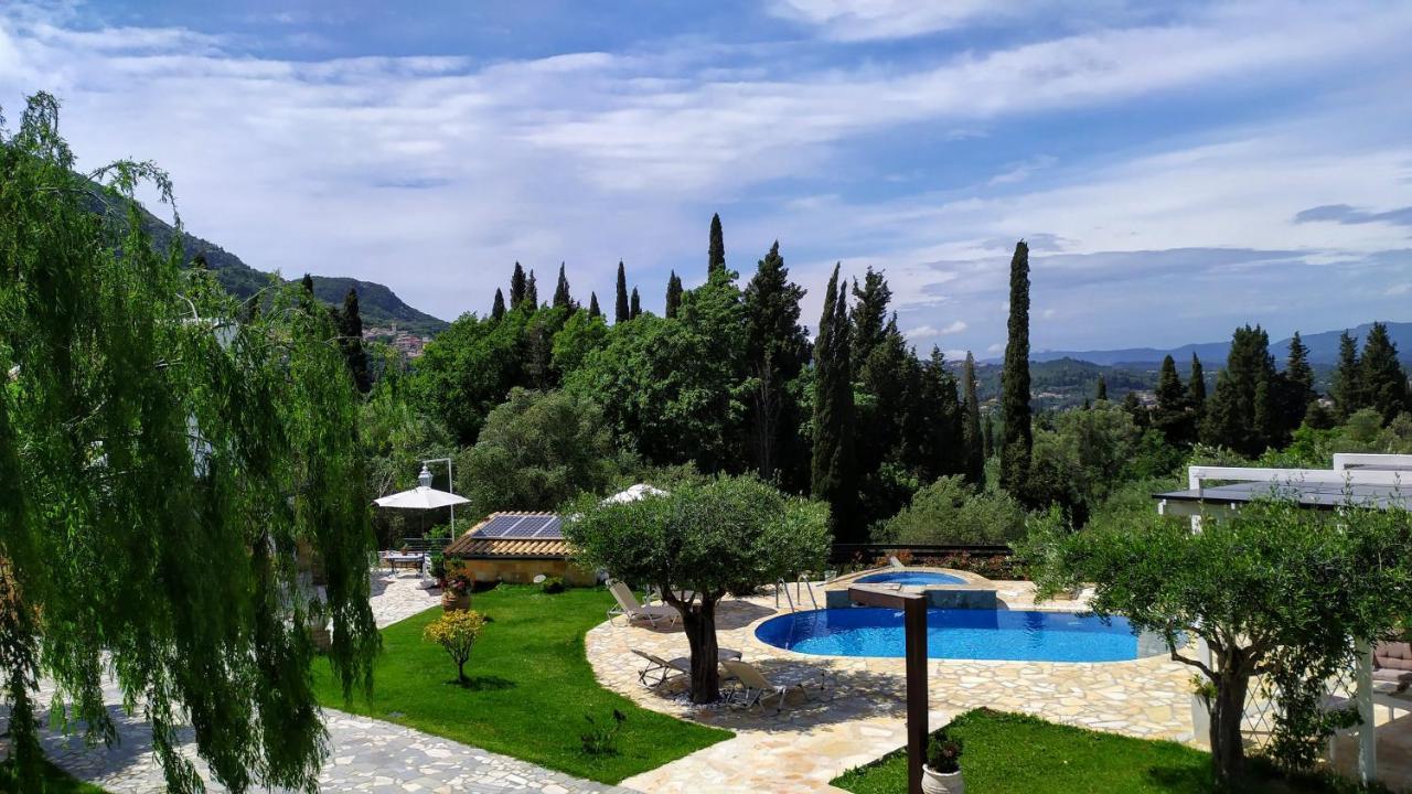 Villa Claire Corfu Achílleion Buitenkant foto