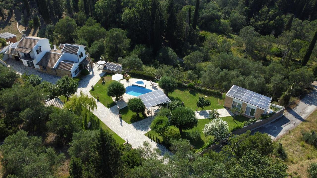 Villa Claire Corfu Achílleion Buitenkant foto
