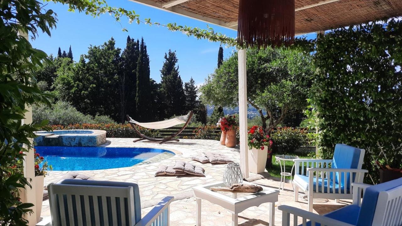 Villa Claire Corfu Achílleion Buitenkant foto